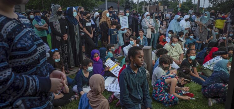 Kanada'daki saldırıda hayatını kaybeden aile için anma töreni
