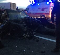 Konya'da tır ile otomobil çarpıştı: 2 ölü