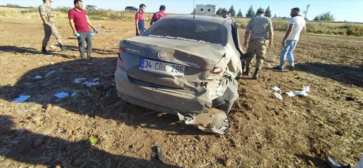 Mardin'de otomobilin devrilmesi sonucu 1'i ağır 4 kişi yaralandı