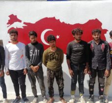 Osmaniye'de 42 göçmen yakalandı