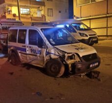 Osmaniye'de silahlı yaralama şüphelisi gasbettiği kamyonetle 1 polis otosu ve 3 araca çarptı : 2'si polis 5 yaralı