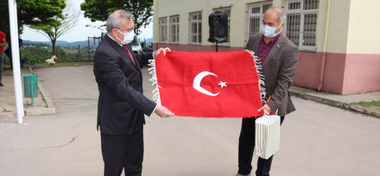 Şehit İrfan Yaman'ın anısına Kocaeli'de silah arkadaşlarının desteğiyle kütüphane açıldı