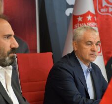 Sivasspor Kulübü Başkanı Otyakmaz, “Futbolda şike kumpası” davasında çıkan kararları değerlendirdi: