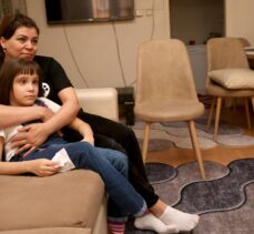 “Spina bifida” hastası Zeynep, hayallerine “adım atabilmek” için ameliyat olmak istiyor