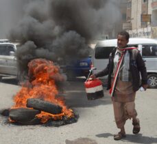 Yemen'in Taiz ilinde yolsuzluk karşıtı protestolar devam ediyor