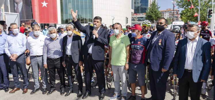 15 Temmuz Şehitleri Anma Yol Bisikleti Yarışı, Kahramankazan'da başladı