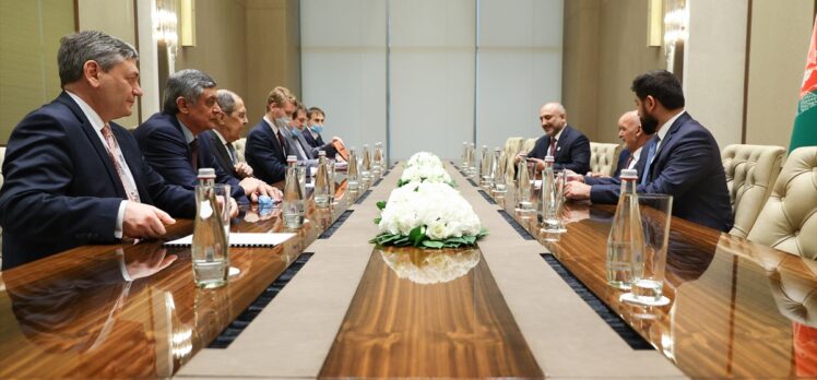 Afganistan Cumhurbaşkanı Gani ve Rusya Dışişleri Bakanı Lavrov, Afganistan'daki durumu görüştü