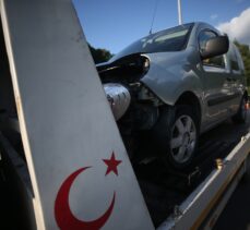 Anadolu Otoyolu Düzce kesiminde iki araç çapıştı:  3 yaralı