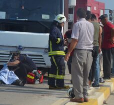 Antalya'da midibüs ile motosiklet çarpıştı: 1 ölü, 1 yaralı