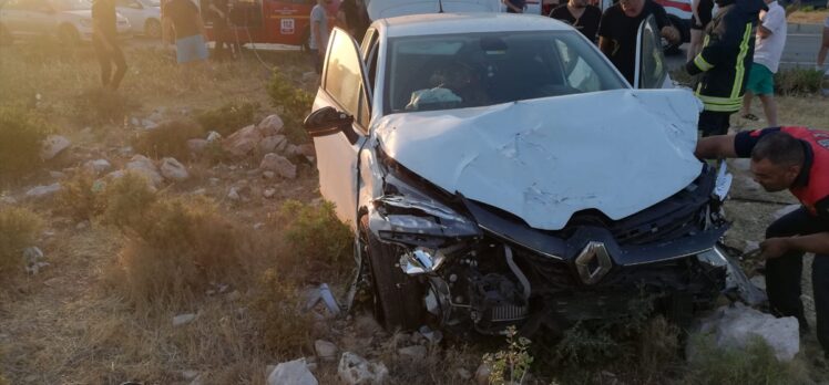 Aydın'daki trafik kazasında 1 kişi öldü, 5 kişi yaralandı