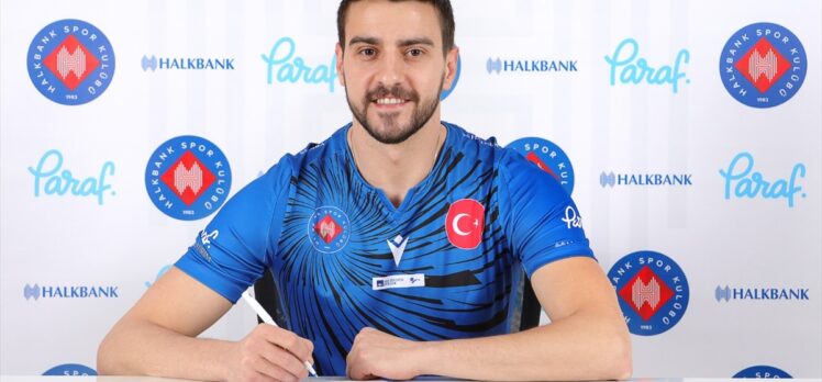 Halkbank Erkek Voleybol Takımı, Caner Ergül ile sözleşme yeniledi