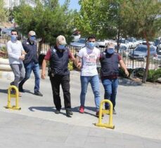 Kahramanmaraş'ta terör örgütü DEAŞ operasyonunda yakalanan 2 zanlı tutuklandı