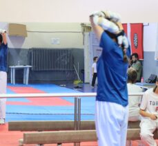 Kırklarelili ikiz tekvandocuların hedefi Nur Tatar gibi olimpiyatlarda mücadele etmek