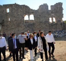 Kültür ve Turizm Bakan Yardımcısı Yavuz, Mersin'de incelemede bulundu