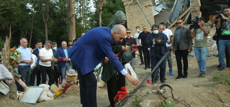 Kurtulmuş, Ermenistan'ın saldırılarında sivillerin hayatını kaybettiği Gence'yi ziyaret etti: