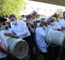 Milli Eğitim Bakanı Ziya Selçuk, Gaziantep'te temaslarda bulundu, öğrencilerle buluştu