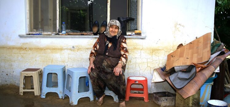 Sakarya'daki selden etkilenen vatandaşlar yaşadıklarını anlattı