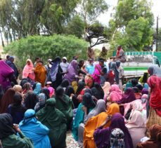 Somaliland'da ihtiyaç sahipleri Türkiye Diyanet Vakfı ile bayram etti