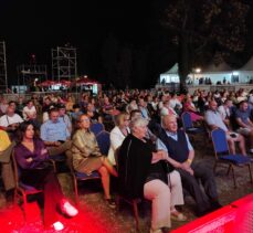 Anadolu Nefesli Beşlisi, Sırbistan'daki “Tamburica Festivali'nde sahne aldı