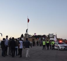 Ankara'dan 99 gençle yola çıkan Zafer Treni Afyonkarahisar'a geldi