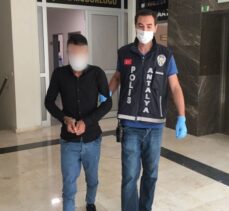 Antalya'da telefonla dolandırıcılık yaptığı iddia edilen zanlı tutuklandı