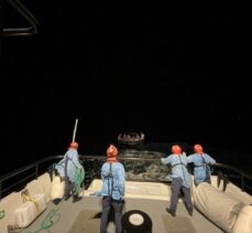 Aydın'da Türk kara sularına geri itilen 14 düzensiz göçmen kurtarıldı