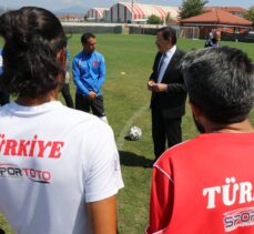 Bolu Valisi Ümit, Ampute Futbol Milli Takım kampını ziyaret etti