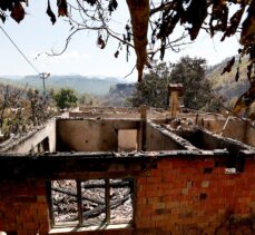 Bucak'taki yangında evi kullanılamaz hale gelen vatandaş, yaşadığına seviniyor