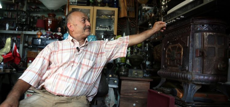 Emekli ahşap ustası, yıllardır topladığı antika eşyaları müzede sergilemek istiyor