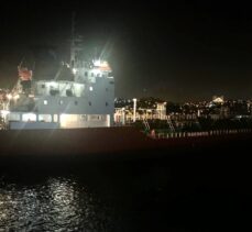 İstanbul Boğazı'nda arızalanan boş petrol tankeri Ahırkapı'ya demirletildi