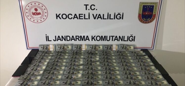 Kocaeli'de 67 bin 500 sahte dolar ele geçirilen operasyonda 4 şüpheli yakalandı