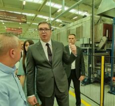 Sırbistan Cumhurbaşkanı Vucic, Türk firması Teklas'ın Vladicin Han'daki fabrikasını ziyaret etti