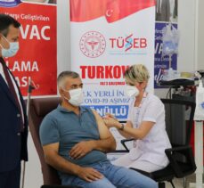 “TURKOVAC” aşısı geliştirildiği Erciyes Üniversitesinde gönüllülere uygulanıyor