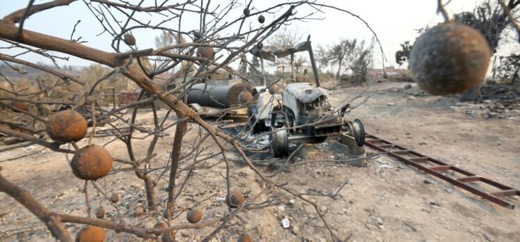 Yangına müdahale eden çiftçinin yanan traktörü devlet tarafından yenilenecek