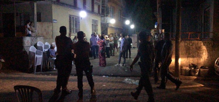 Adana'da düğün kınasındaki silahlı kavgada 6 kişi yaralandı