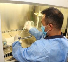 Akdeniz Üniversitesi Kovid-19 Laboratuvar Sorumlusu Prof. Dr. Derya Mutlu'dan aşı açıklaması: