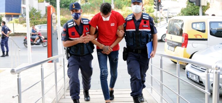 Antalya'da kapkaç suretiyle cep telefonu çaldığı öne sürülen kişi yakalandı