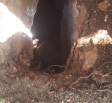 Bahçesinde foseptik çukuru kazarken Orta Çağ'a ait tünel buldu