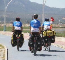 Bisikletle Avrupa turuna çıkan 3 mühendis turist, Konya'da mola verdi