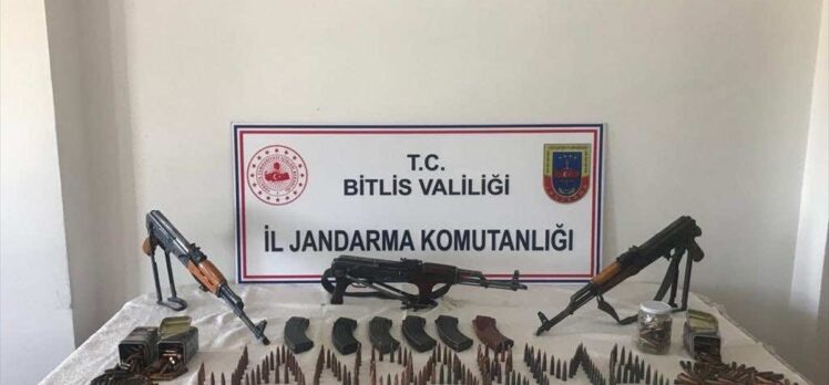 Bitlis'te silah ve mühimmat ele geçirildi