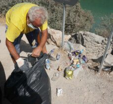 Bodrum Cennet Koyu'nda kıyı temizliği yapıldı