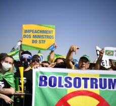 Brezilya'da Devlet Başkanı Bolsonaro destekçileri, polis barikatını aşarak AVM'ye girdi