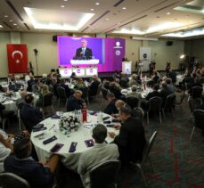 CHP Genel Başkanı Kemal Kılıçdaroğlu, İzmir'de iş insanlarıyla buluştu: (1)