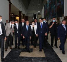 Cumhurbaşkanı Yardımcısı Oktay Kırgızistan'a geldi