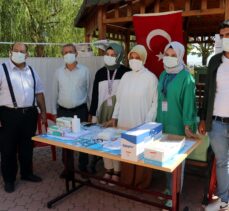 Elazığ'da vatandaşlar cemevinde aşı oldu