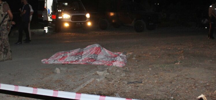 Elazığ'da yol kenarında silahla vurulmuş erkek cesedi bulundu