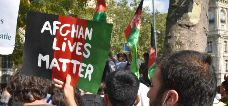 Fransa'da, Afganistan halkına destek amacıyla gösteri düzenlendi