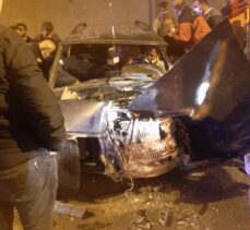 Giresun'da otomobil ile tırın çarpıştığı trafik kazasında 2 kişi yaralandı