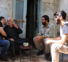 İHH, İdlib'in 90 yaşındaki “Hacı” lakaplı Hristiyan'ı Butrus'a yardım ulaştırdı