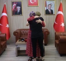 İkna sonucu teslim olan kadın terörist Mardin'de ailesiyle buluştu